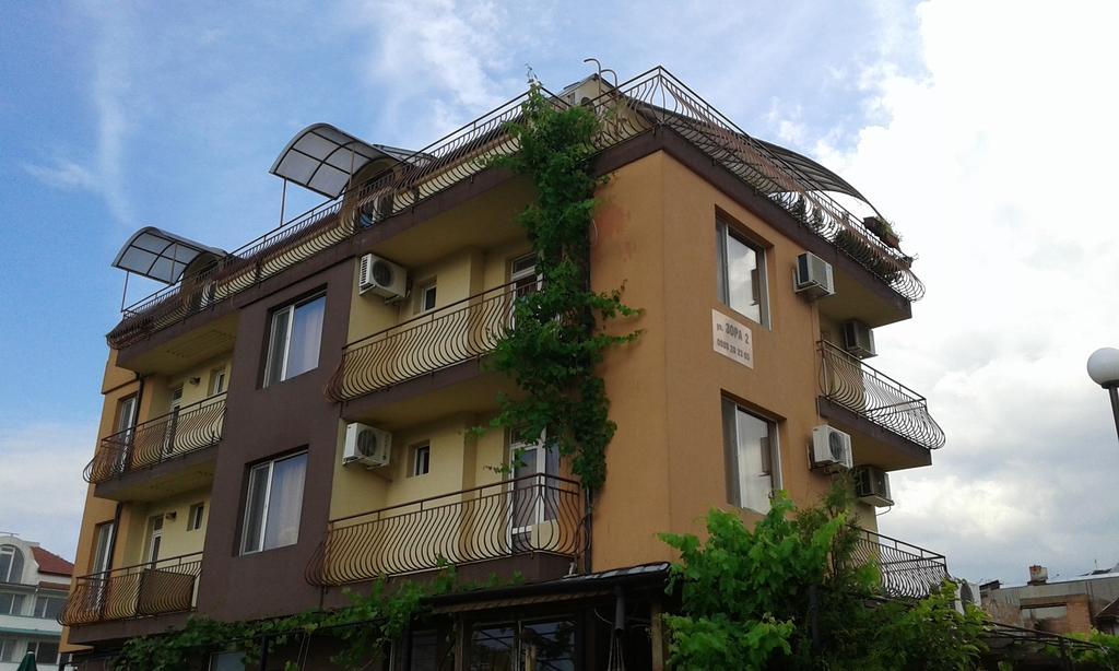 Zora Guest House Primorsko Rom bilde